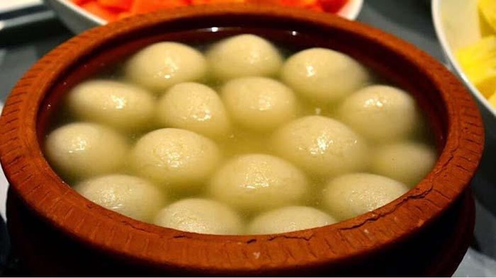 मथुरा: जहरीली मिठाई खाने से एक ही परिवार के 12 लोग बीमार, 2 की हालत गंभीर