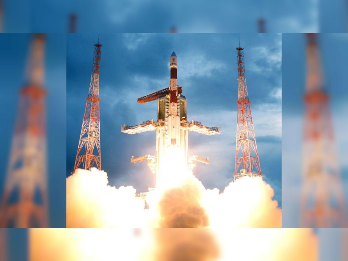 इसके साथ ही इसरो ने कहा कि भारत के दूसरे चंद्र अभियान चंद्रयान-2 को इस साल मध्य अप्रैल में प्रक्षेपित किए जाने की योजना है. (फाइल फोटो)