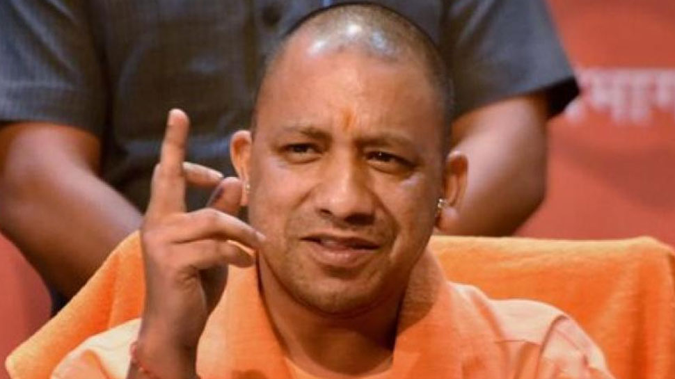 किसानों के लिए खुशखबरी, UP में इतना सस्ता हुआ यूरिया किसानों के लिए खुशखबरी, UP में इतना सस्ता हुआ यूरिया