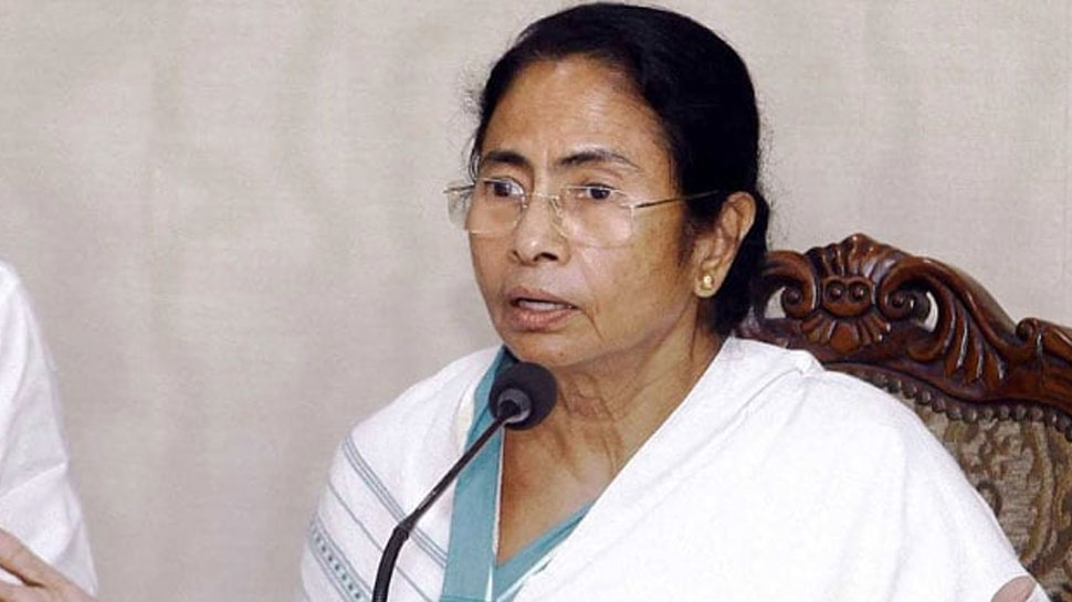 पश्चिम बंगाल की मुख्यमंत्री ममता बनर्जी (फाइल फोटो) पश्चिम बंगाल की मुख्यमंत्री ममता बनर्जी (फाइल फोटो)