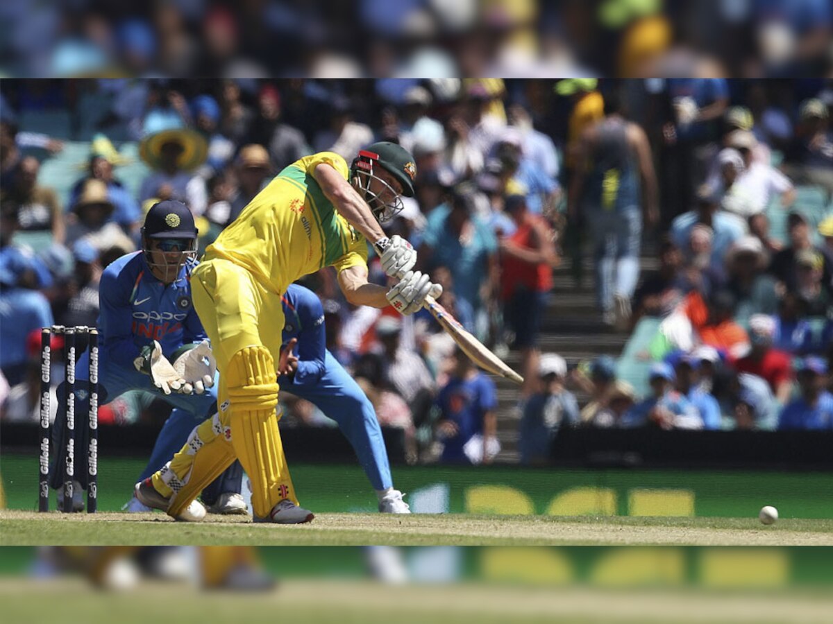 ऑस्ट्रेलिया के शॉन मार्श ने 70 गेंद पर 54 रन की पारी खेली. (फोटो: PTI) 