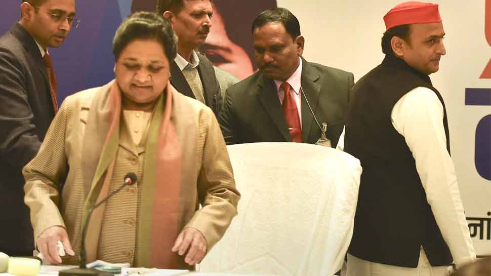 दोनों पार्टियां आगामी लोकसभा चुनाव में उत्तर प्रदेश की कुल 80 लोकसभा सीटों में से 38-38 सीटों पर अपने उम्मीदवार उतारेंगी. दोनों पार्टियां आगामी लोकसभा चुनाव में उत्तर प्रदेश की कुल 80 लोकसभा सीटों में से 38-38 सीटों पर अपने उम्मीदवार उतारेंगी.