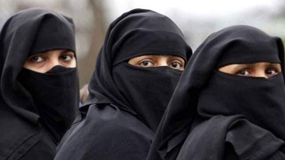 इस बार 'मेहरम' के बिना हज पर जाएंगी 2340 महिलाएं, मिलेंगी विशेष सुविधाएं