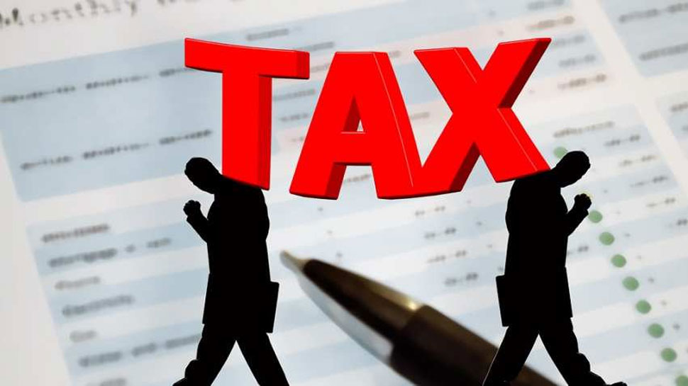 FICCI की सिफारिश बजट में कॉरपोरेट टैक्स घटाए सरकार, इनकम टैक्स की दरें भी कम करने पर जोर FICCI की सिफारिश बजट में कॉरपोरेट टैक्स घटाए सरकार, इनकम टैक्स की दरें भी कम करने पर जोर