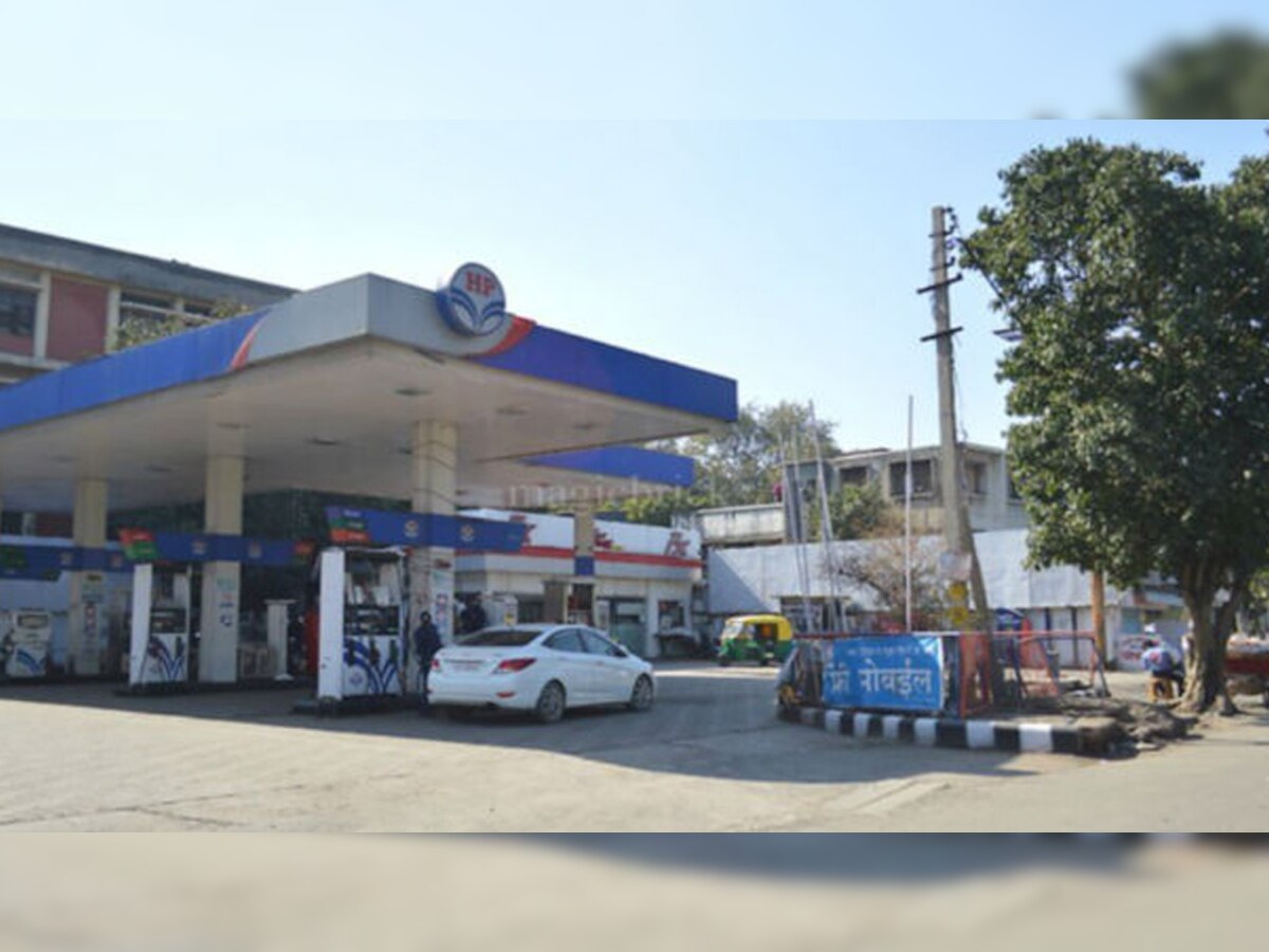 बिना पेट्रोल-डीजल कैसे दौड़ेगी मुंबई? इस कारण से बंद हो रहे पेट्रोल पंप