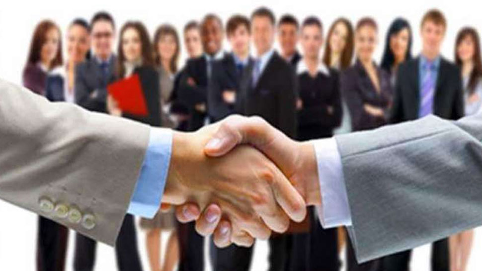 डीएमआईडीसी ने गलियारे के साथ आठ औद्योगिक क्षेत्र विकसित करने का प्रस्ताव किया है. (फाइल) डीएमआईडीसी ने गलियारे के साथ आठ औद्योगिक क्षेत्र विकसित करने का प्रस्ताव किया है. (फाइल)