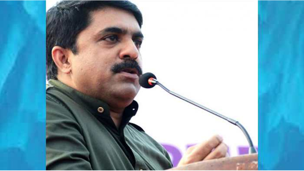 सरदेसाई ने कहा अगर कोई पार्टी क्षेत्रीय आकांक्षाओं को पूरा नहीं कर सकती तो उसे लोगों का समर्थन भी नहीं हासिल होगा.(फाइल फोटो) सरदेसाई ने कहा अगर कोई पार्टी क्षेत्रीय आकांक्षाओं को पूरा नहीं कर सकती तो उसे लोगों का समर्थन भी नहीं हासिल होगा.(फाइल फोटो)