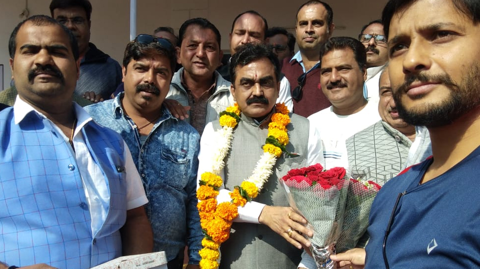 'BJP को विज्ञापन वाली सरकार कहने वाली कांग्रेस खुद कर रही कर्ज माफी का प्रचार:' राकेश सिंह