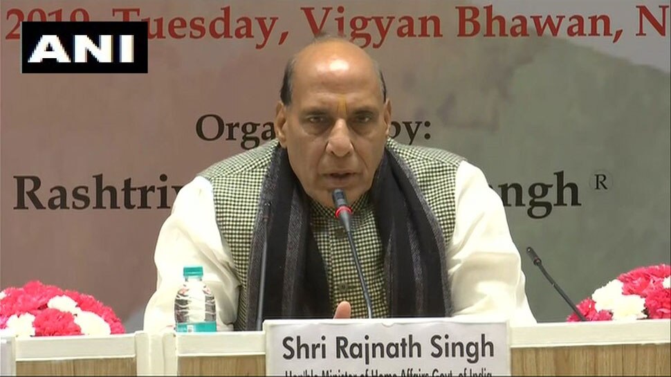 सामूहिक धर्मांतरण किसी भी देश के लिए चिंता की बात, इस पर बहस जरूरी: राजनाथ सिंह