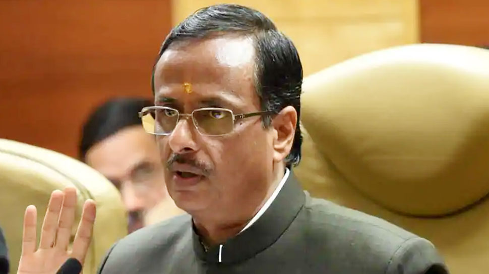 उत्तर प्रदेश के उप मुख्यमंत्री दिनेश शर्मा का फाइल फोटो. उत्तर प्रदेश के उप मुख्यमंत्री दिनेश शर्मा का फाइल फोटो.