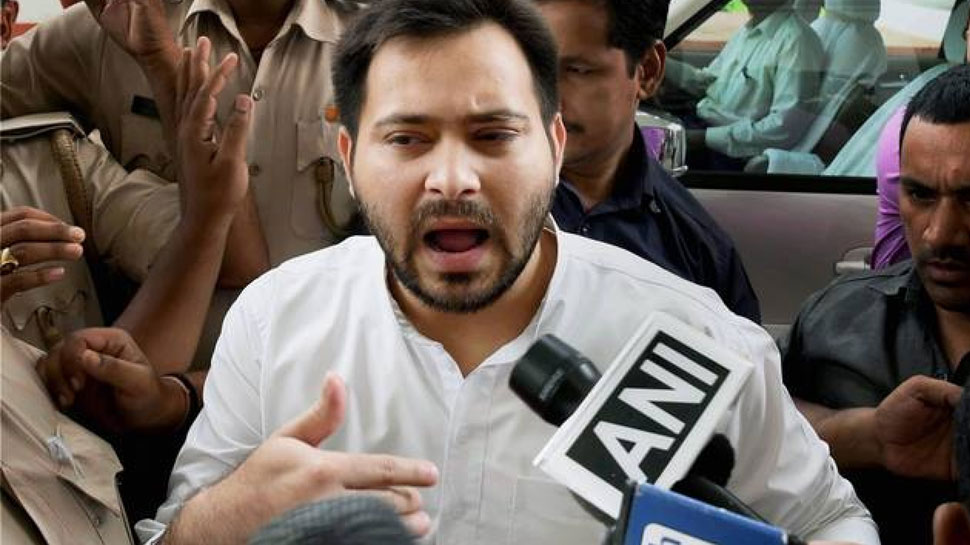 अब ट्विटर पर चौपाल लगाएंगे तेजस्वी यादव, जेडीयू ने जमकर साधा निशाना अब ट्विटर पर चौपाल लगाएंगे तेजस्वी यादव, जेडीयू ने जमकर साधा निशाना