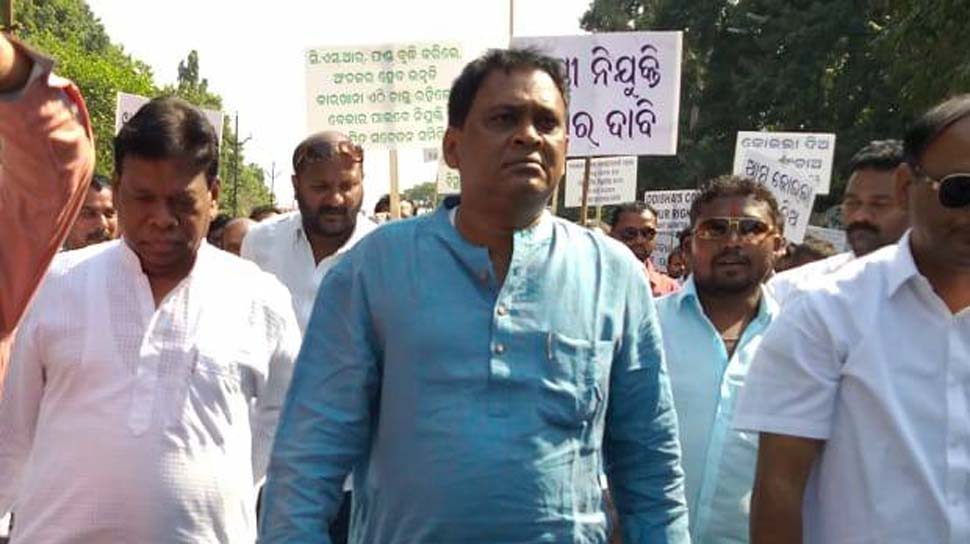 लोकसभा चुनाव से पहले ओडिशा में कांग्रेस को लगा बड़ा झटका, इस दिग्गज ने छोड़ा साथ