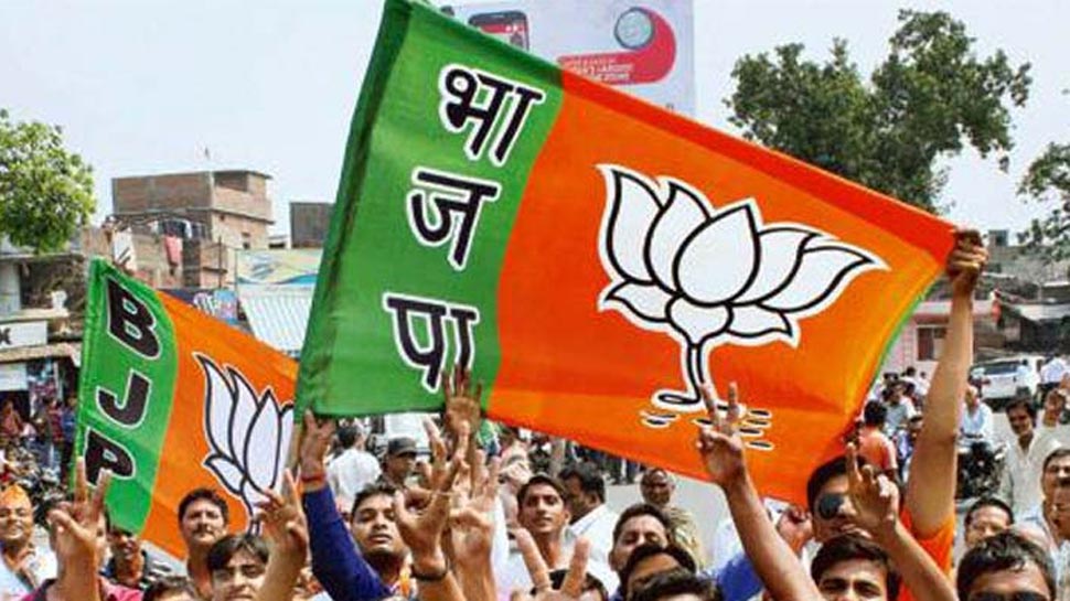गुजरात: BJP का दावा, लोकसभा चुनाव में करेंगे क्लीन स्वीप, बनाई ये रणनीति गुजरात: BJP का दावा, लोकसभा चुनाव में करेंगे क्लीन स्वीप, बनाई ये रणनीति