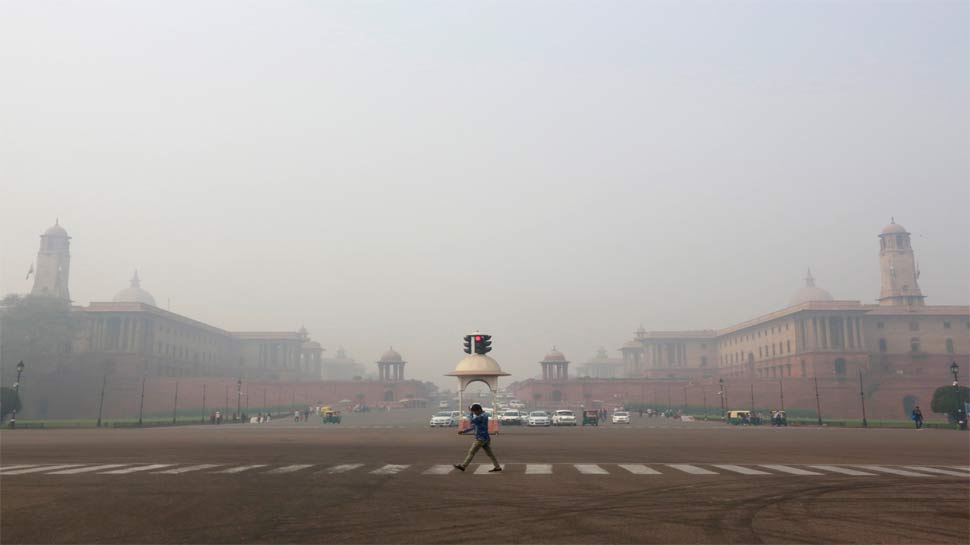हवा की रफ्तार कम, फिर खराब हुई दिल्ली की हवा