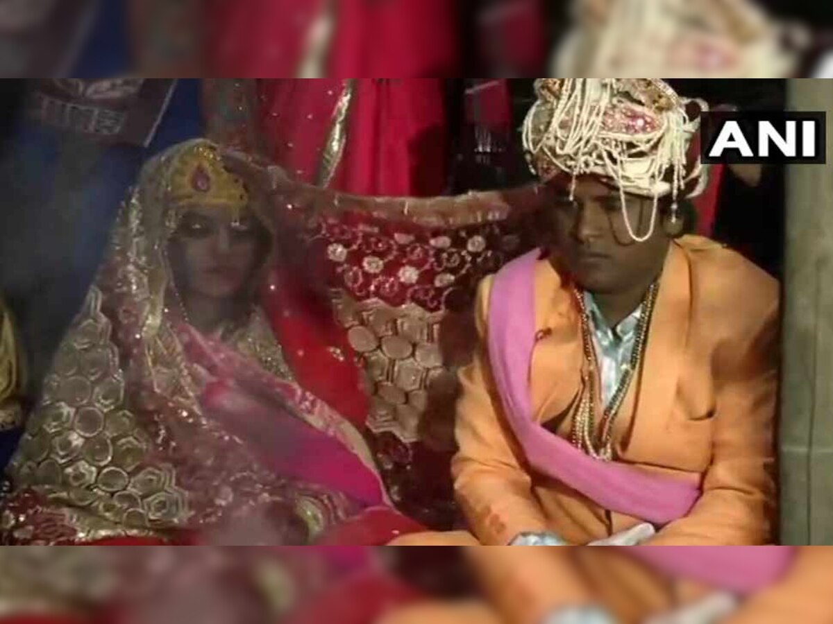 दुल्हन ने जख्‍मी हालत में ही शादी की बाकी की रस्में पूरी कीं. (फोटो-एएनआई)