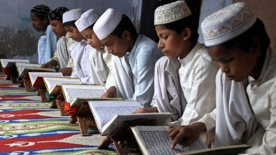 AMU में शुरू होगा सेना में मौलवी बनने का कोर्स, 100 प्रतिशत मिलेगी नौकरी