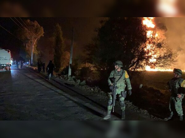 मेक्सिको में ईंधन पाइपलाइन में आग लगने से भीषण हादसा, 21 लोगों की मौत