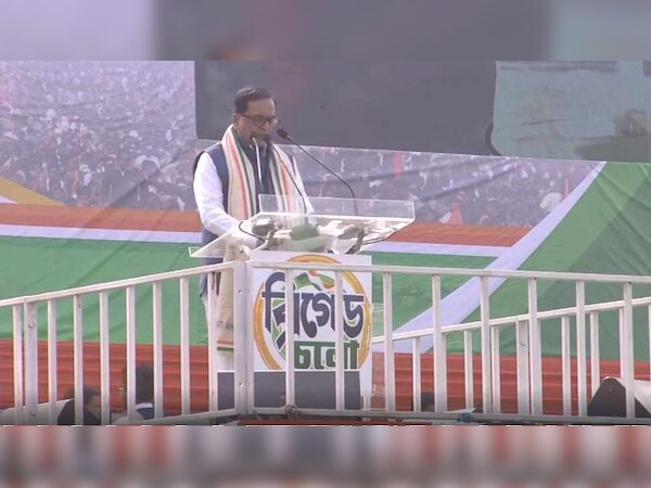 फोटो साभार- @AITCofficial