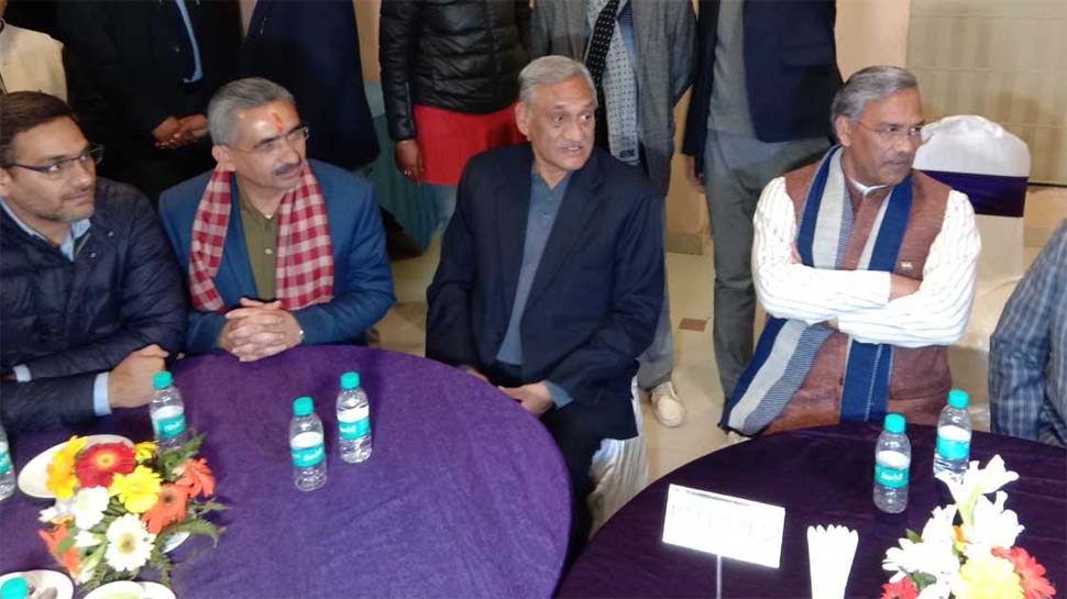 विजय बहुगुणा की डिनर पार्टी से उत्तराखंड की राजनीति का पारा गर्म, क्या लोकसभा में ठोकेंगे ताल!