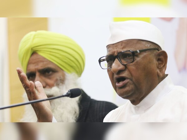 अन्ना 30 जनवरी को अपने गांव रालेगण सिद्धि में भूख हड़ताल करेंगे. फोटो : आईएएनएस