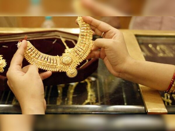 सोने की कीमत में तेजी का सिलसिला जारी, आज ये रहा 10 ग्राम का भाव
