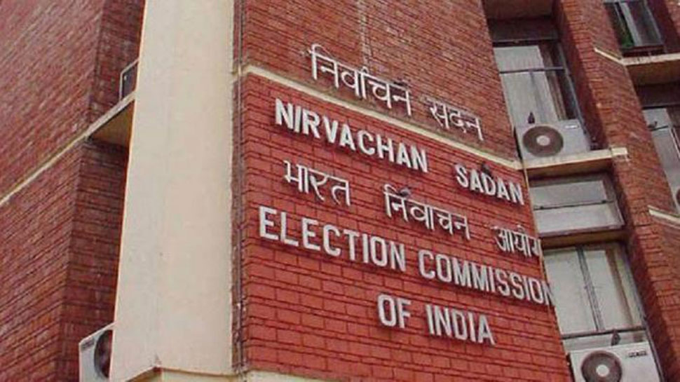 EVM विवाद: EC ने दिल्ली पुलिस से सैयद शुजा के खिलाफ FIR दर्ज करने को कहा