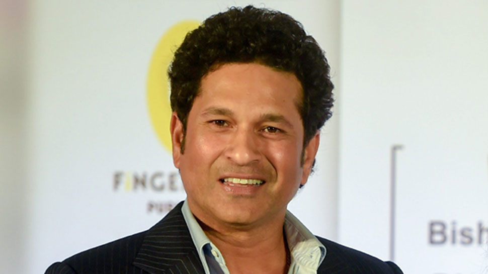 सचिन तेंदलुकर का मानना है कि ओलंपिक में क्रिकेट के शामिल होने से उसे दुनिया में और प्रसार मिलेगा. (फोटो: PTI) सचिन तेंदलुकर का मानना है कि ओलंपिक में क्रिकेट के शामिल होने से उसे दुनिया में और प्रसार मिलेगा. (फोटो: PTI)