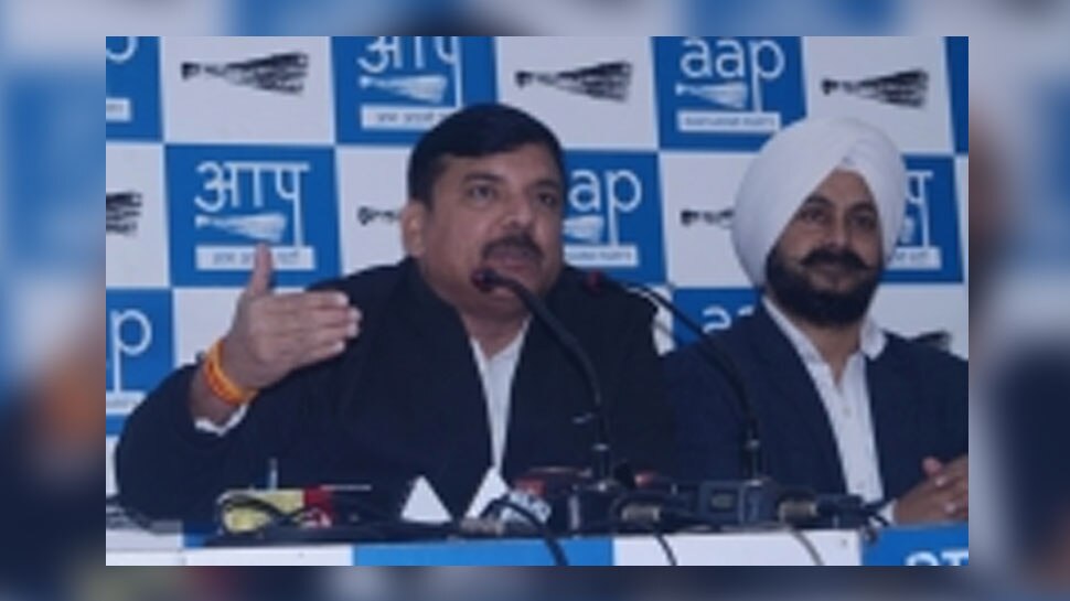 EVM भरोसे के लायक नहीं, बैलट पेपर वापस लाने की जरूरत: AAP