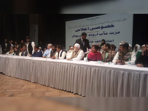 लोकसभा चुनाव 2019 से पहले राजनैतिक घमासान जारी है.