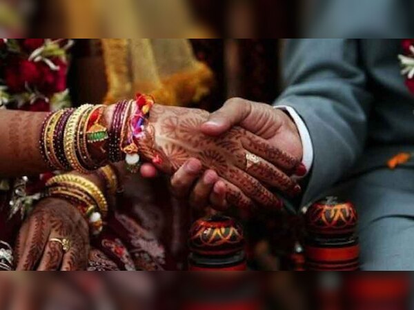 उसका कसूर सिर्फ इतना था कि उसने परिवार छोड़ अपनी खुशियों को चुना, और...