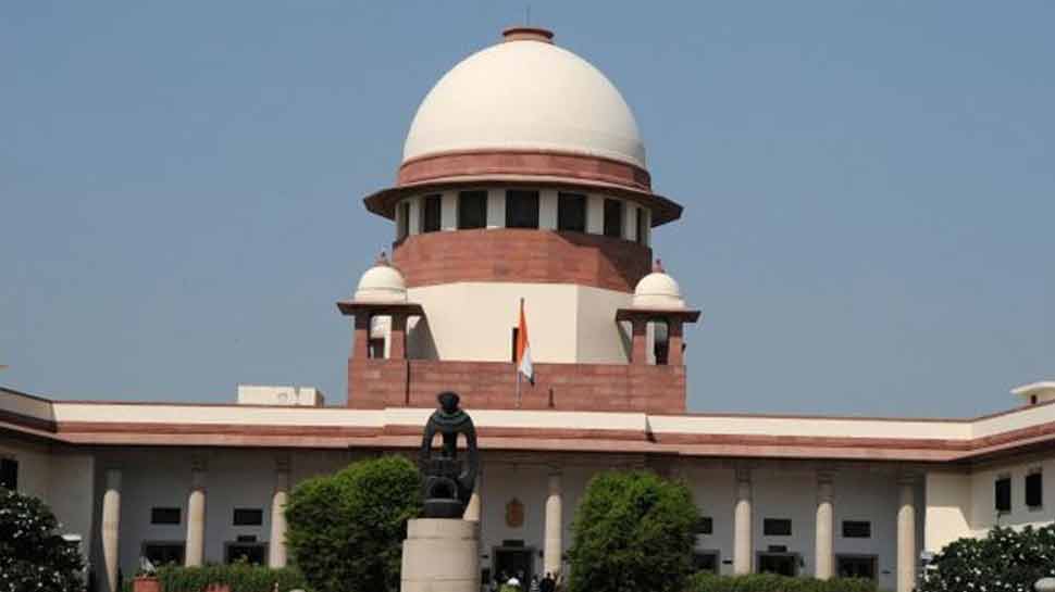 दिल्ली-केंद्र विवाद: AAP सरकार ने सुप्रीम कोर्ट से जल्द फैसला देने का किया अनुरोध दिल्ली-केंद्र विवाद: AAP सरकार ने सुप्रीम कोर्ट से जल्द फैसला देने का किया अनुरोध