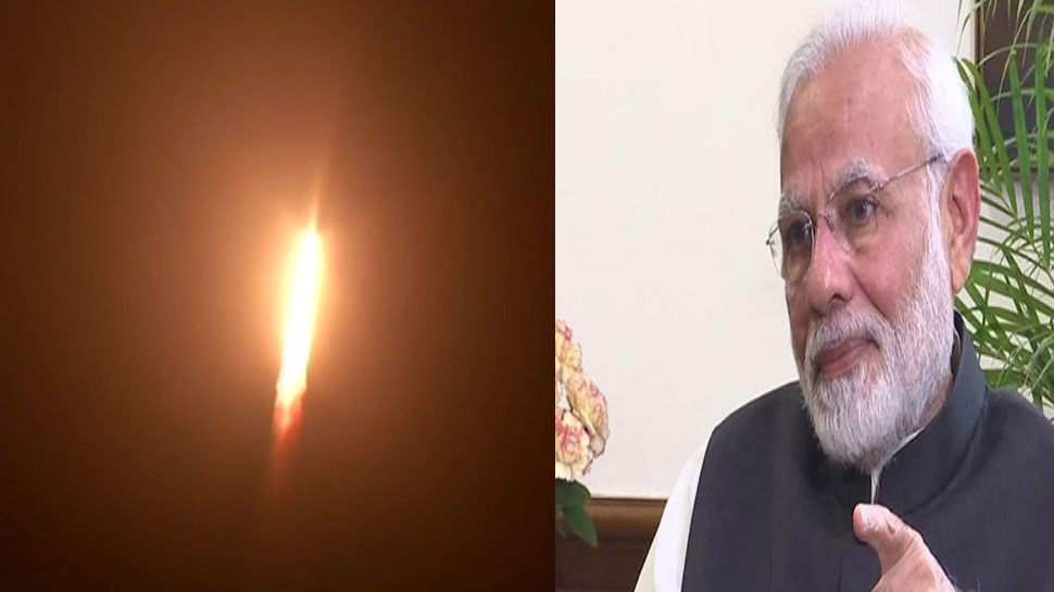 ISRO ने छात्रों का बनाया दुनिया का सबसे हल्का सैटेलाइट लांच कर रचा इतिहास, PM ने दी बधाई ISRO ने छात्रों का बनाया दुनिया का सबसे हल्का सैटेलाइट लांच कर रचा इतिहास, PM ने दी बधाई