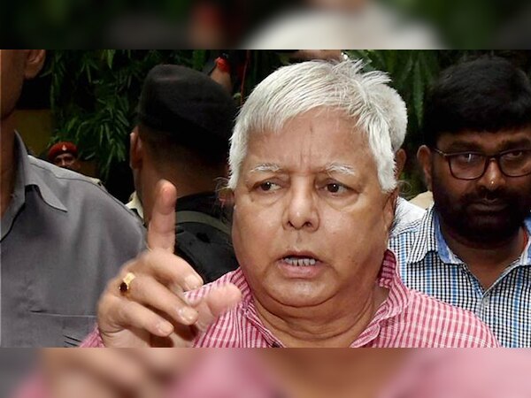 लालू यादव ने ट्वीट कर नीतीश सरकार पर साधा निशाना. (फाइल फोटो)