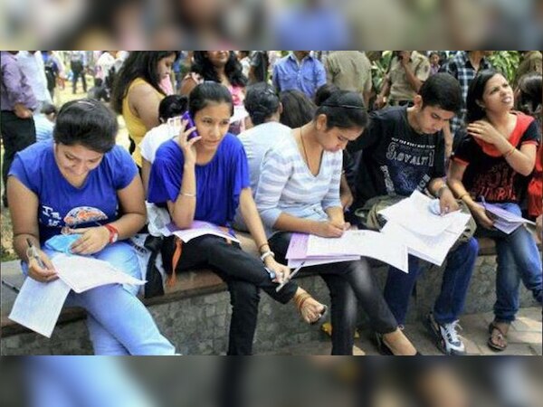 उच्च शिक्षा के लिए अपने बच्चों को विदेश भेजने की इच्छा रखने वाले भारतीय अभिभावकों में 52 प्रतिशत के लिए अमेरिका पसंदीदा देश है.(फाइल फोटो)