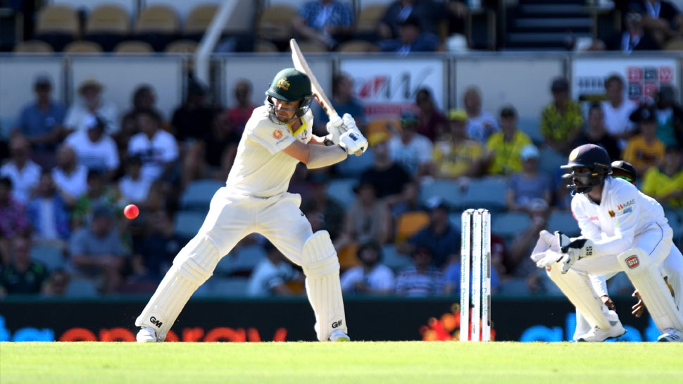 दोनों खिलाड़ियों ने ऑस्ट्रेलिया को न सिर्फ संभाला बल्कि पहली पारी में 323 के कुल स्कोर तक पहुंचाने में अहम भूमिका निभाई. (फोटो साभार: Cricket Australia) दोनों खिलाड़ियों ने ऑस्ट्रेलिया को न सिर्फ संभाला बल्कि पहली पारी में 323 के कुल स्कोर तक पहुंचाने में अहम भूमिका निभाई. (फोटो साभार: Cricket Australia)