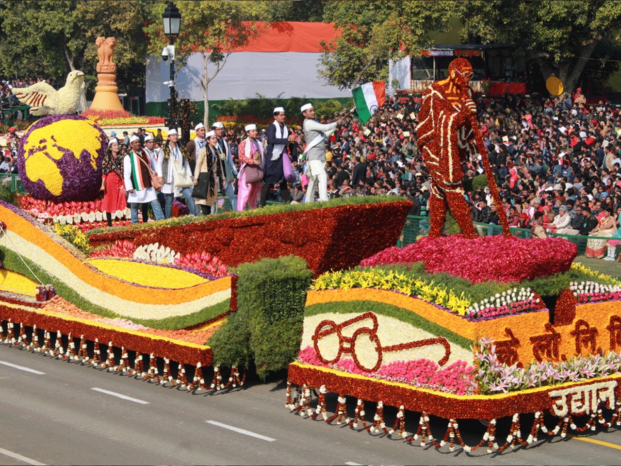 झांकियों में दिखी गांधी जीवन की झलक Republic Day Parade on Rajpath-9