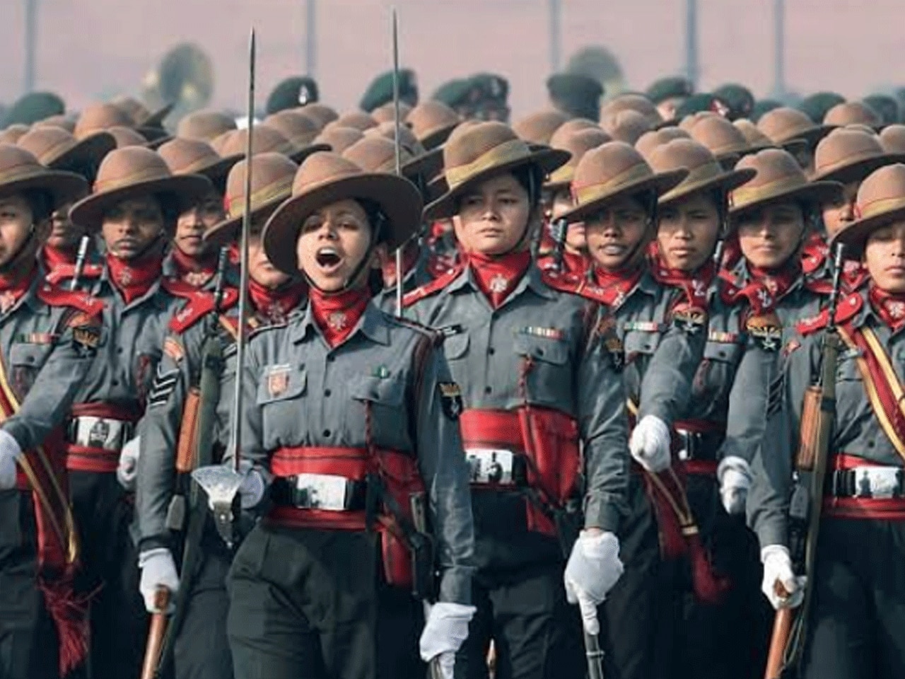 कैप्टन शिखा सुरभि ने दिखाए करतब Republic Day Parade on Rajpath-7