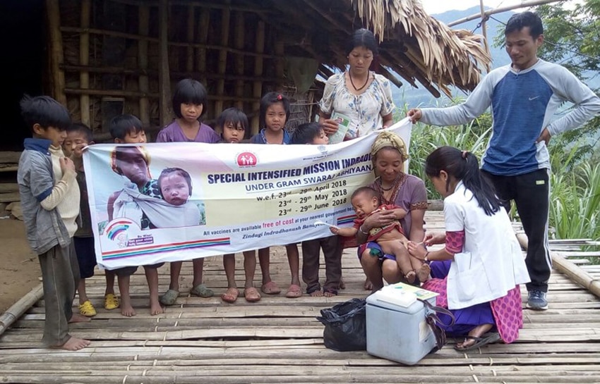 'मिशन इंद्रधनुष' को मिला ग्राम स्वराज का साथ, देश के हर कोने में हो रहा है बच्चों का टीकाकरण 