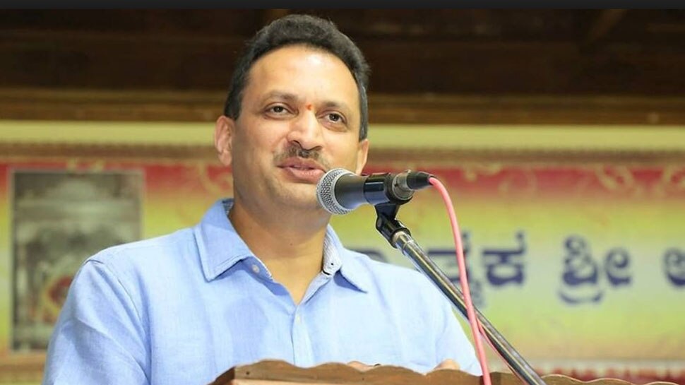 VIDEO: केंद्रीय मंत्री का बयान, 'यदि कोई हिंदू लड़की को छूता है तो उसका हाथ नहीं बचना चाहिए'