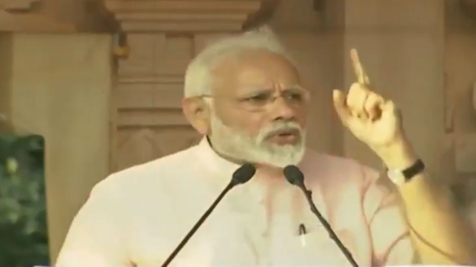 वामपंथी सरकार केरल की संस्कृति के सभी पहलुओं का अपमान कर रही है: PM मोदी