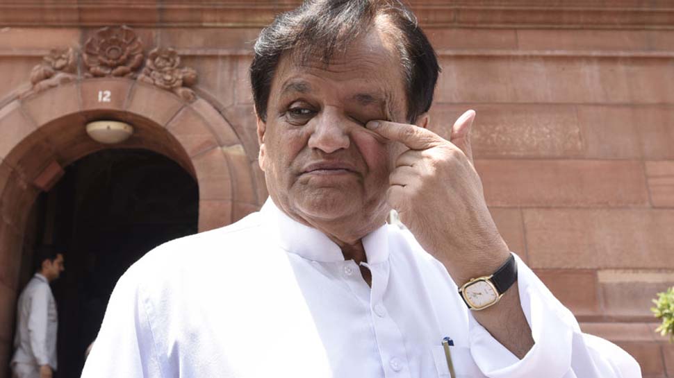 बीजेपी नेता कोर्ट में कहा-राज्यसभा चुनाव में अहमद पटेल ने विधायकों को दी ‘रिश्वत’