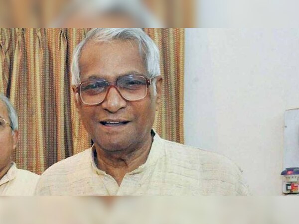 जॉर्ज फर्नांडिस लंबे समय से अल्जाइमर से ग्रसित थे.