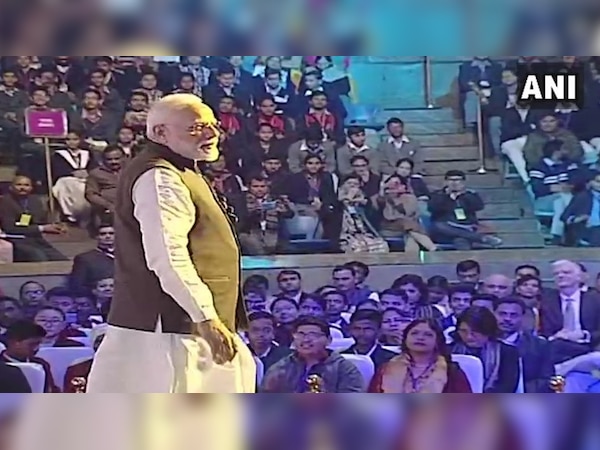 दिल्‍ली के तालकटोरा स्‍टेडियम में हुआ कार्यक्रम. फोटो ANI