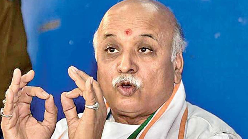 प्रवीण तोगड़िया बोले, 'सत्ता में आते ही एक हफ्ते में शुरू होगा राम मंदिर का निर्माण' प्रवीण तोगड़िया बोले, 'सत्ता में आते ही एक हफ्ते में शुरू होगा राम मंदिर का निर्माण'