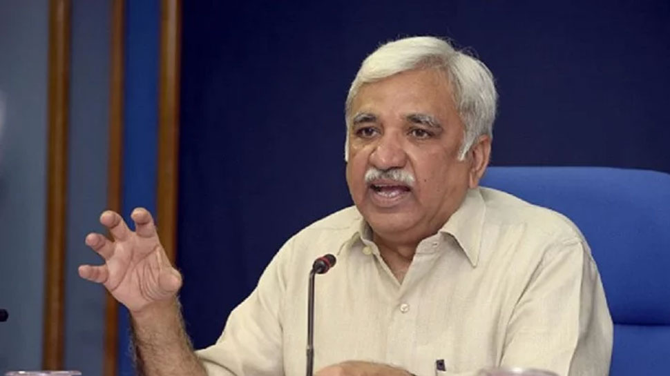 चुनाव आयोग की टीम दो दिवसीय दौरे पर झारखंड पहुंचे हैं. (फाइल फोटो) चुनाव आयोग की टीम दो दिवसीय दौरे पर झारखंड पहुंचे हैं. (फाइल फोटो)