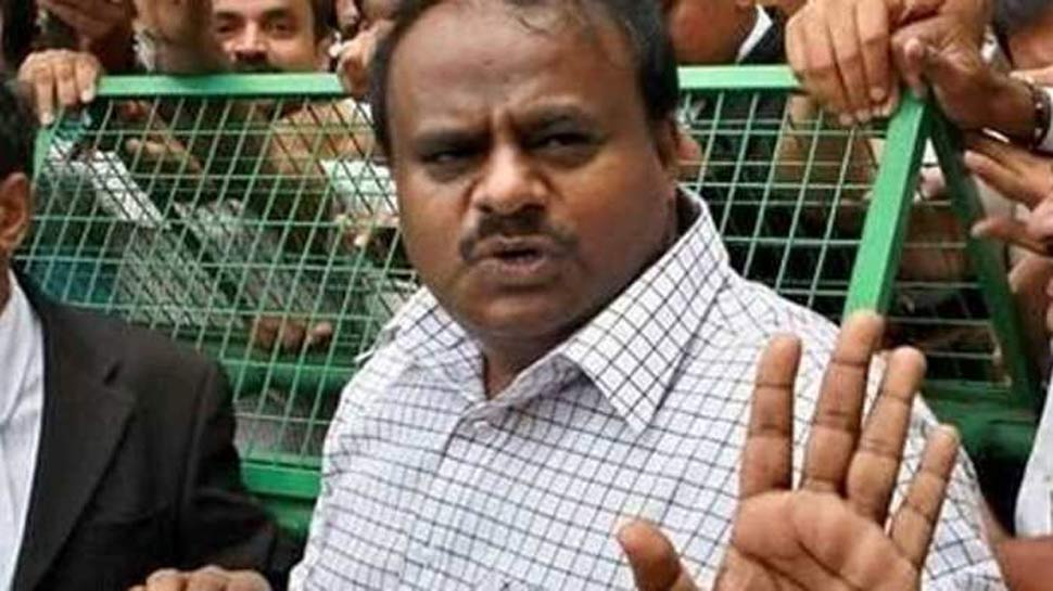 कर्नाटक सरकार ने प्रमोशन में SC/ST के लिए आरक्षण पर कानून लागू करने का किया फैसला कर्नाटक सरकार ने प्रमोशन में SC/ST के लिए आरक्षण पर कानून लागू करने का किया फैसला