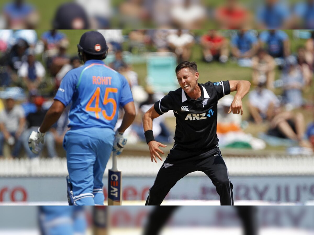 ट्रेंट बोल्ट की तूफनी गेंदबाजी के आगे टीम इंडिया की बल्लेबाजी आसानी से ढह गई.  (फोटो : IANS)