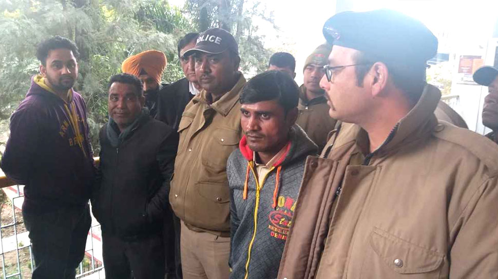 3 साल के मासूम की रेप के बाद कर दी थी हत्या, कोर्ट ने दोषी को सुनाई फांसी की सजा 3 साल के मासूम की रेप के बाद कर दी थी हत्या, कोर्ट ने दोषी को सुनाई फांसी की सजा