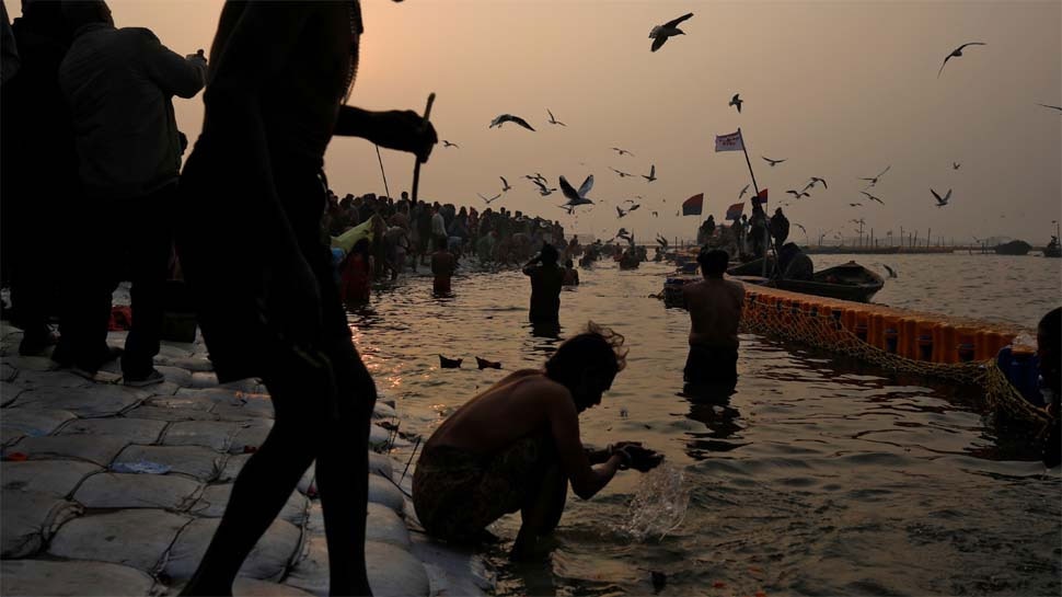 Kumbh 2019: मौनी अमावस्या के दिन होगा कुंभ का दूसरा शाही स्नान, ऐसे मिलेगा पुण्य