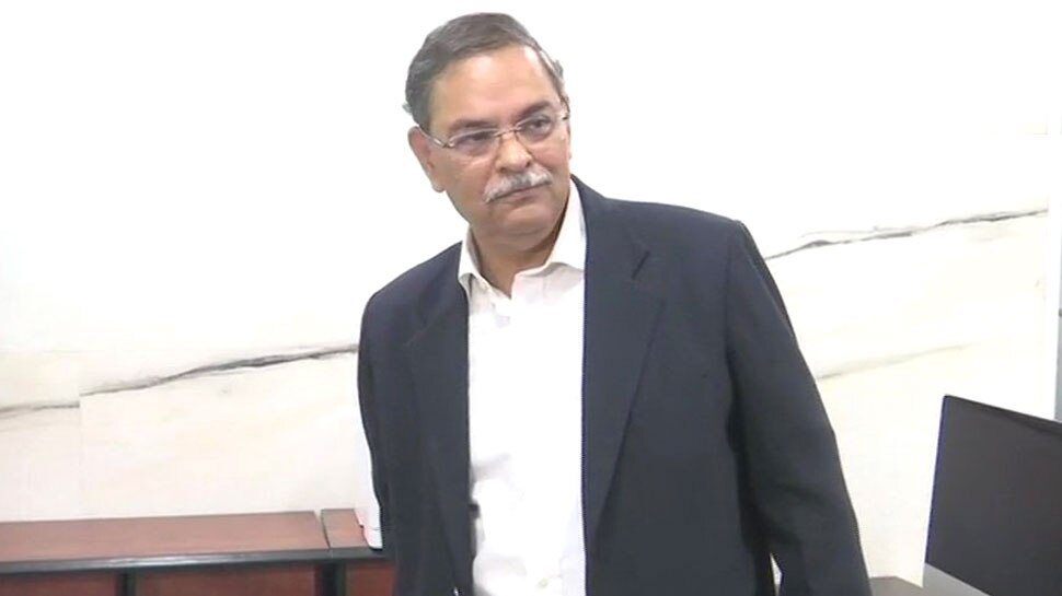 सख्त पुलिस अफसर, नर्म दिल इंसान हैं नए CBI चीफ ऋषि कुमार शुक्ला